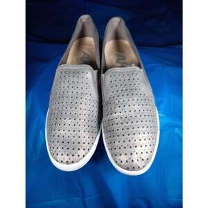 AK Anne Klein Sport AKyork Women’s Slip-On Size 9.5